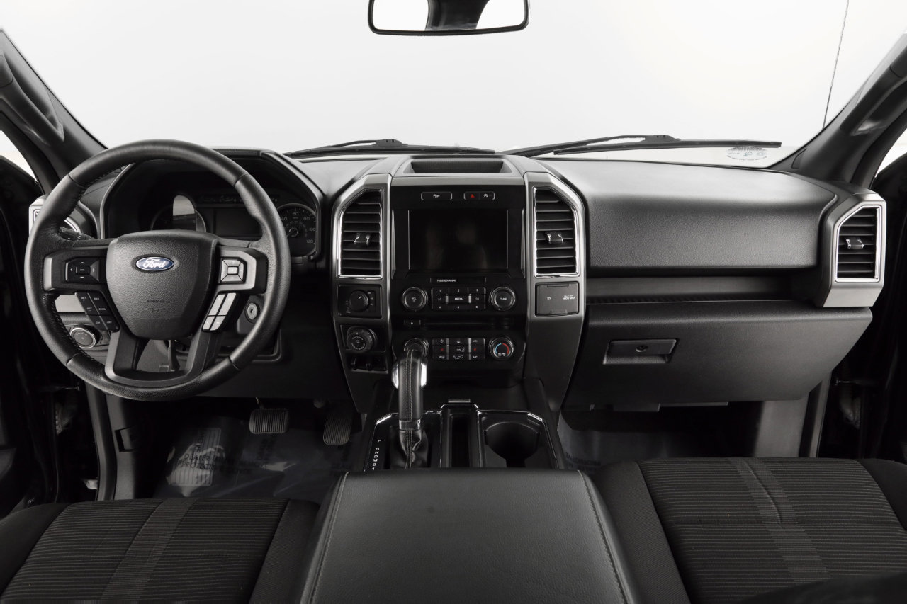 Used 2016 Ford F150 XLT w/ Equipment Group 302A Luxury image 13
