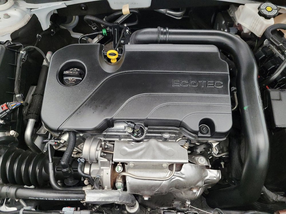 Used 2024 Chevrolet Malibu LT image 30