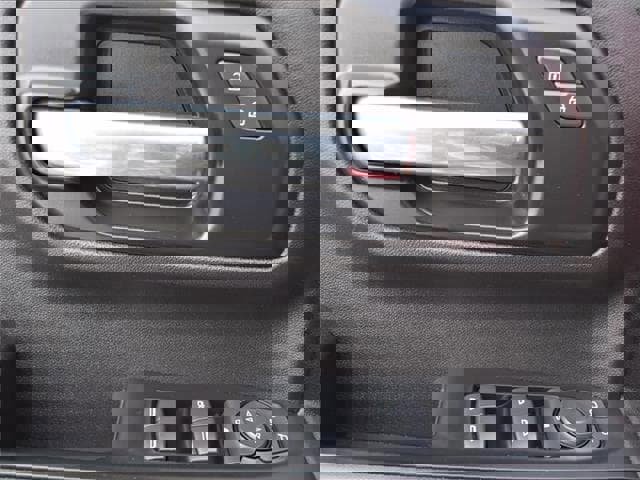 Used 2023 Chevrolet Silverado 1500 Custom image 21