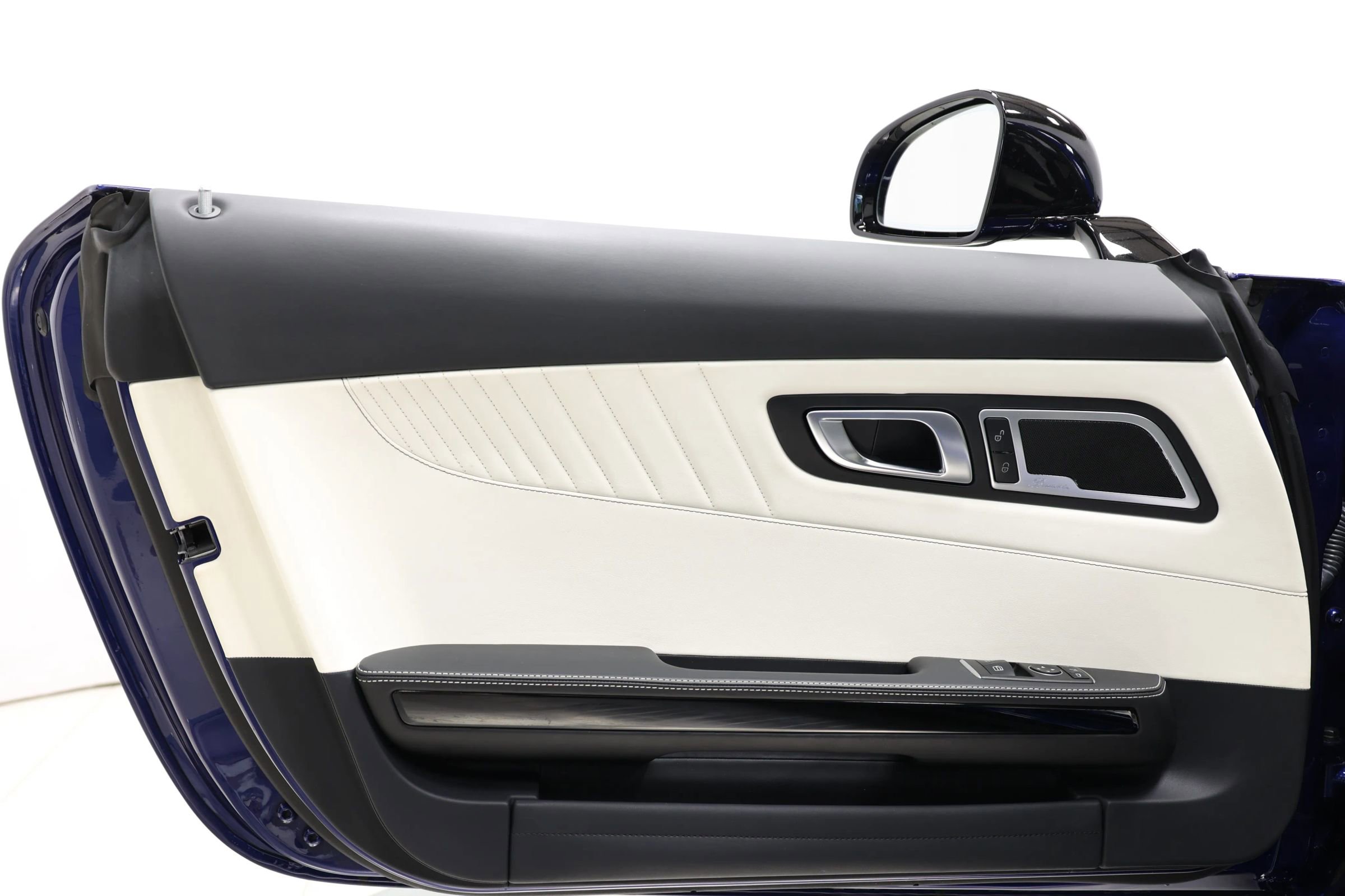 Used 2017 Mercedes-Benz AMG GT Coupe image 10