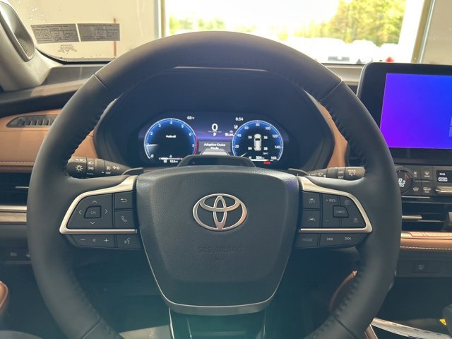New 2026 Toyota Grand Highlander Platinum image 11