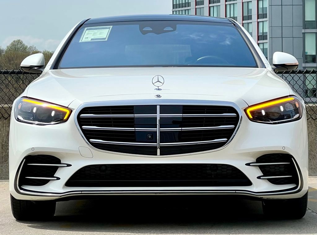 Certified 2022 Mercedes-Benz S 500 4MATIC image 3