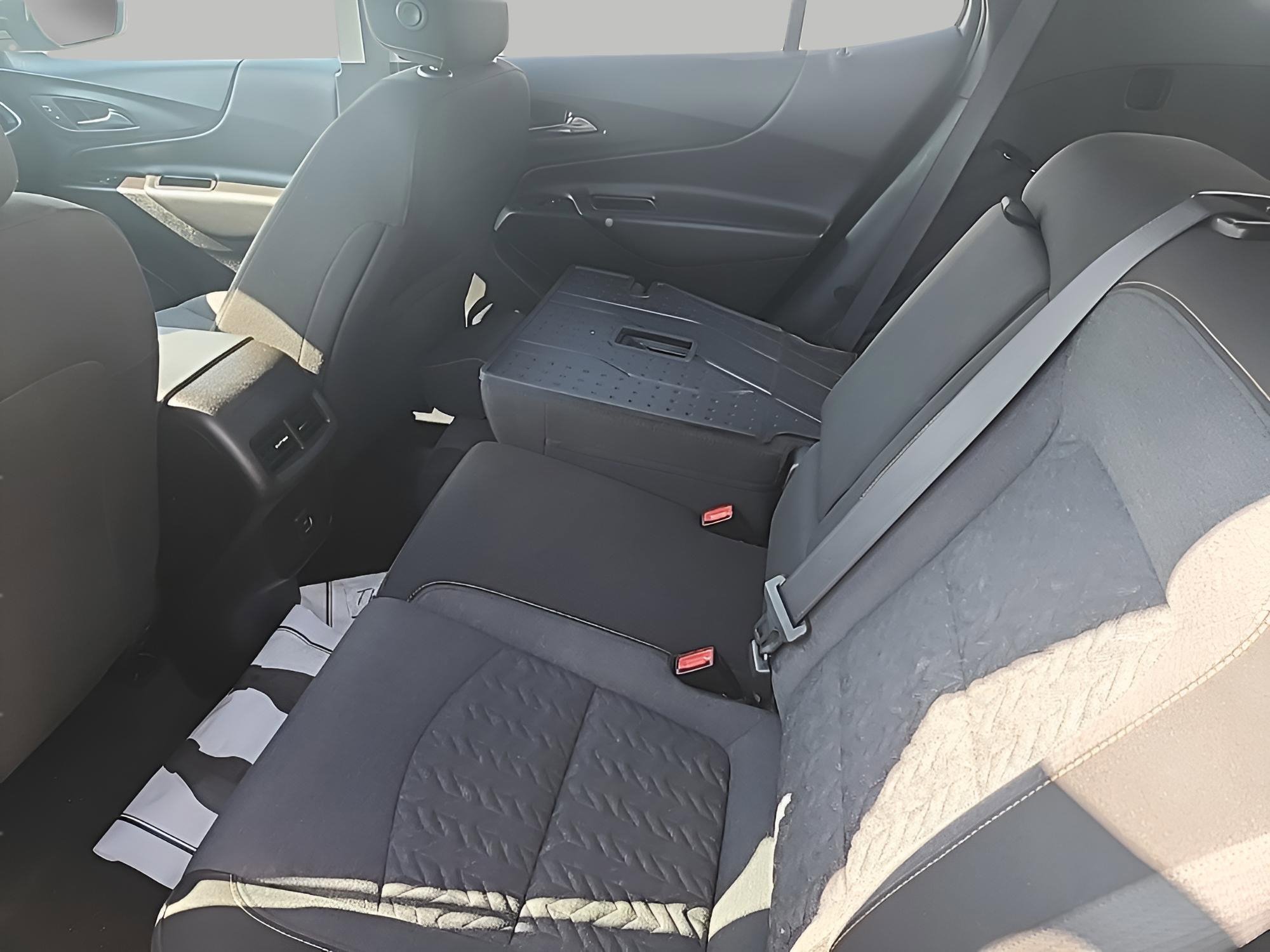 Used 2022 Chevrolet Equinox LT image 14