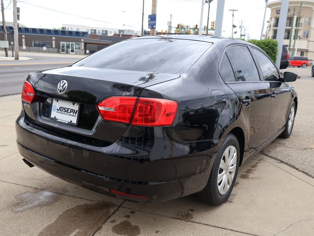 Used 2013 Volkswagen Jetta S image 5