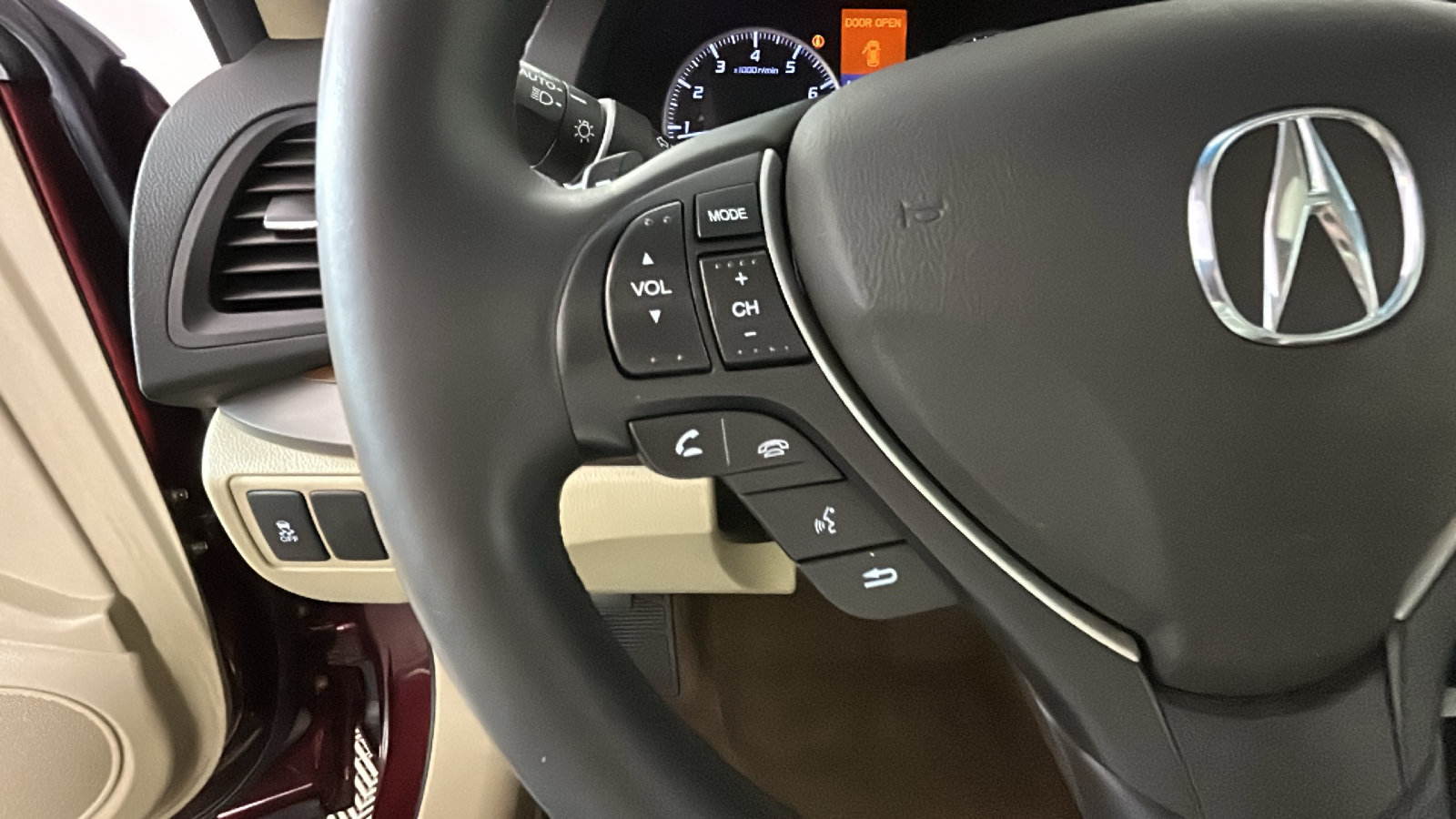 Used 2014 Acura RDX AWD image 18