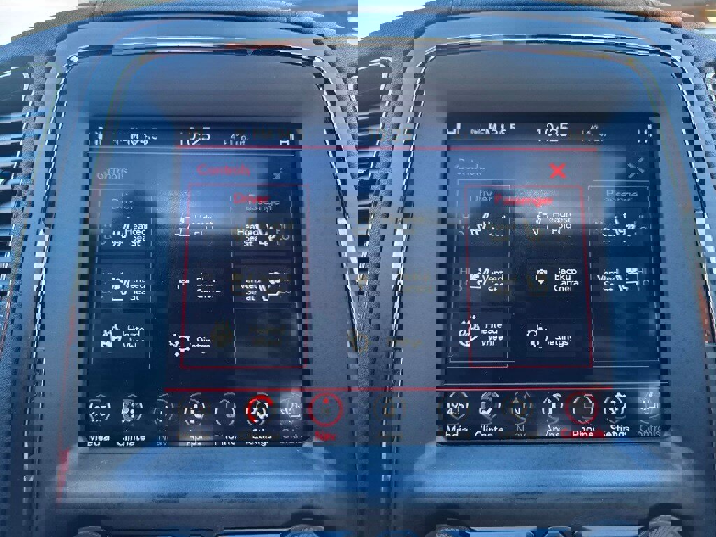 Used 2020 Dodge Durango R/T w/ Technology Group image 32