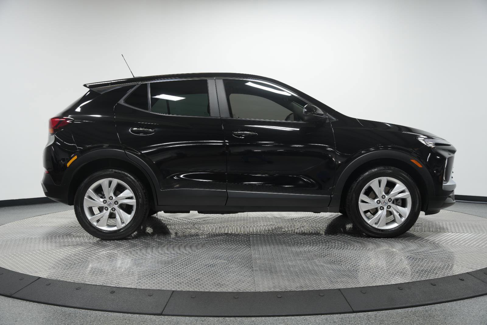 Used 2025 Buick Encore GX Preferred image 8