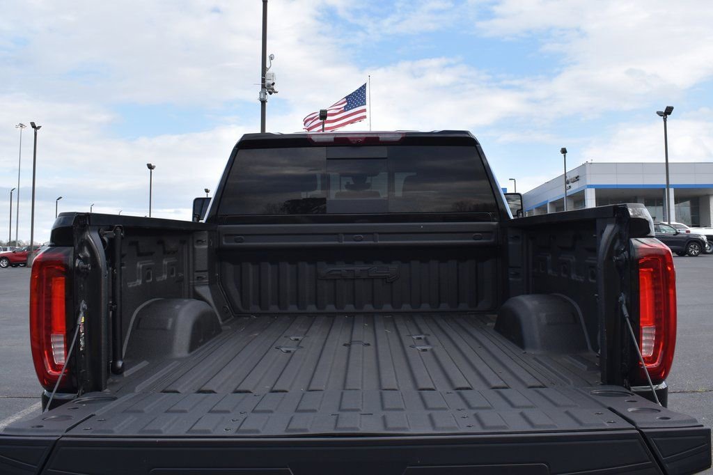 Used 2022 GMC Sierra 2500 AT4 w/ AT4 Premium Plus Package image 6