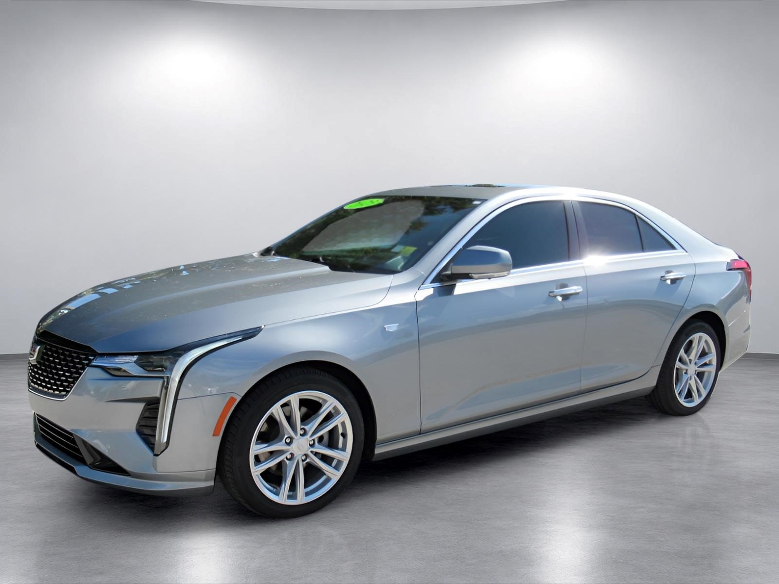 Used 2023 Cadillac CT4 Luxury w/ Sun And Sound Package RWD image 4
