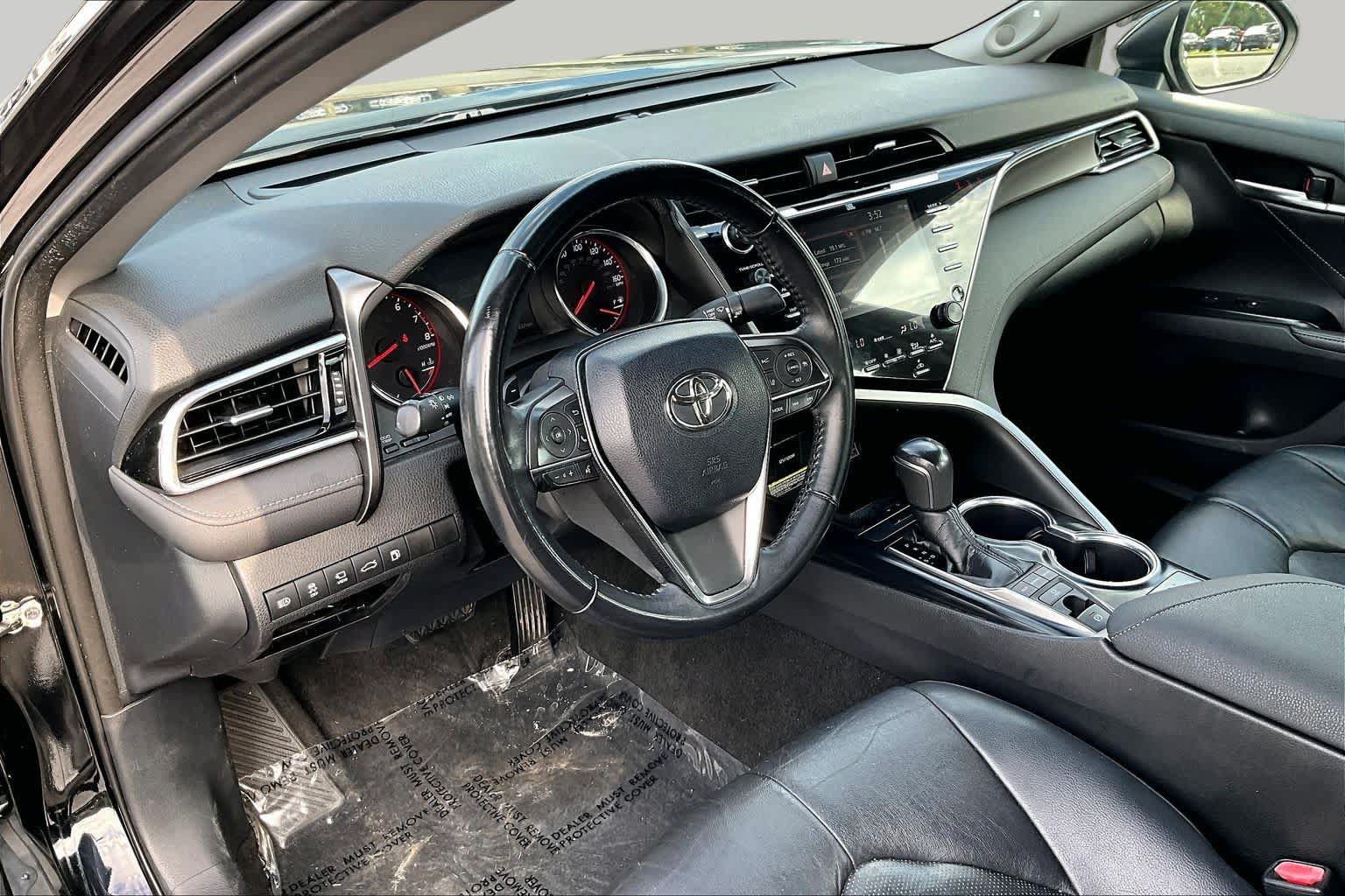 Used 2018 Toyota Camry XSE w/ Audio Package FWD image 18