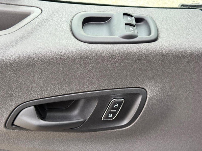 New 2026 Ford Transit 250 Low Roof image 17