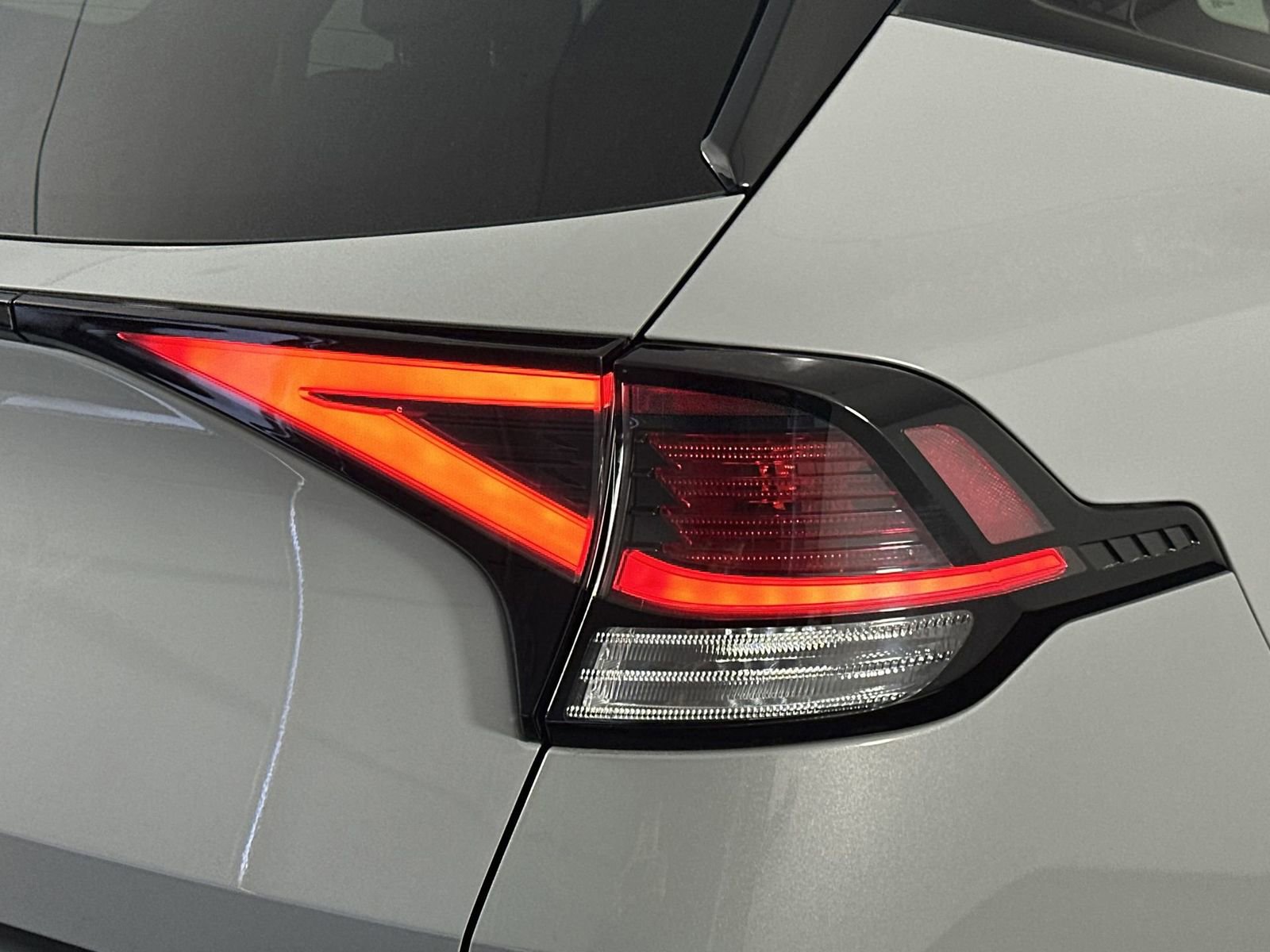 Used 2025 Kia Sportage X-Pro image 30