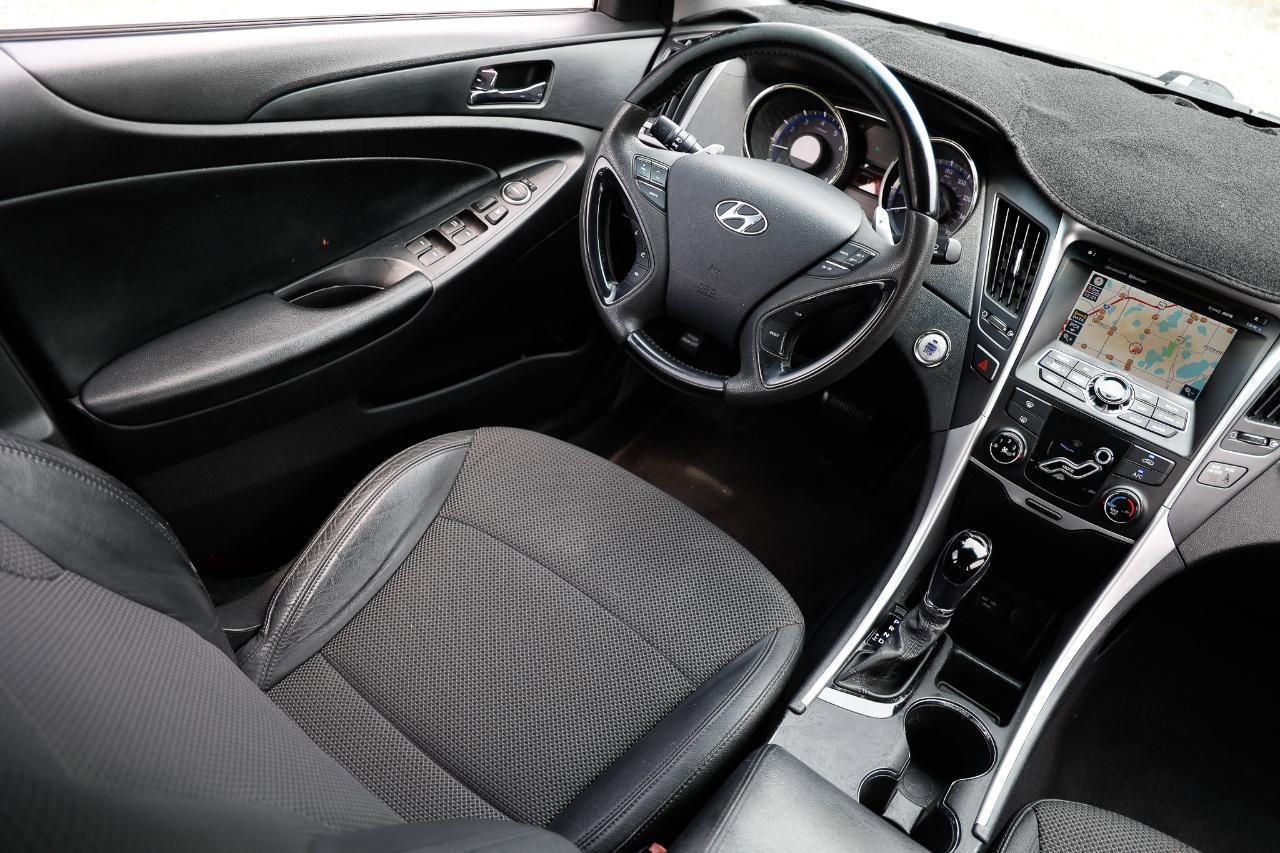 Used 2011 Hyundai Sonata SE w/ Navigation & Sunroof Pkg 4 FWD image 20