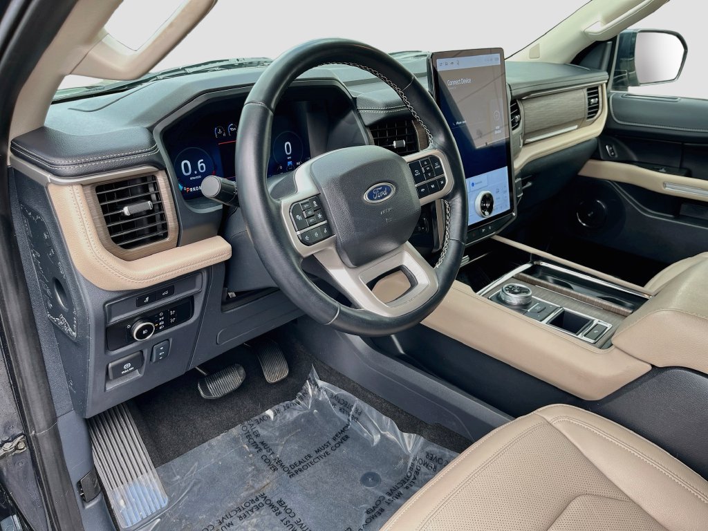 Used 2024 Ford Expedition Limited RWD image 17