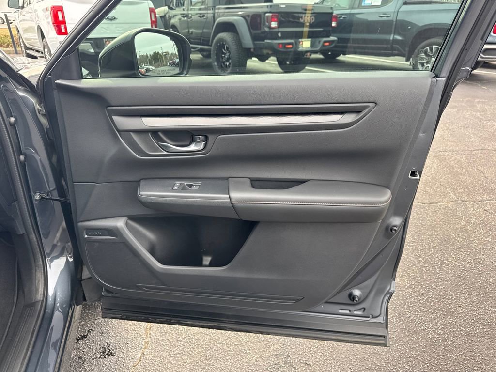 Used 2025 Honda CR-V Sport-L image 15