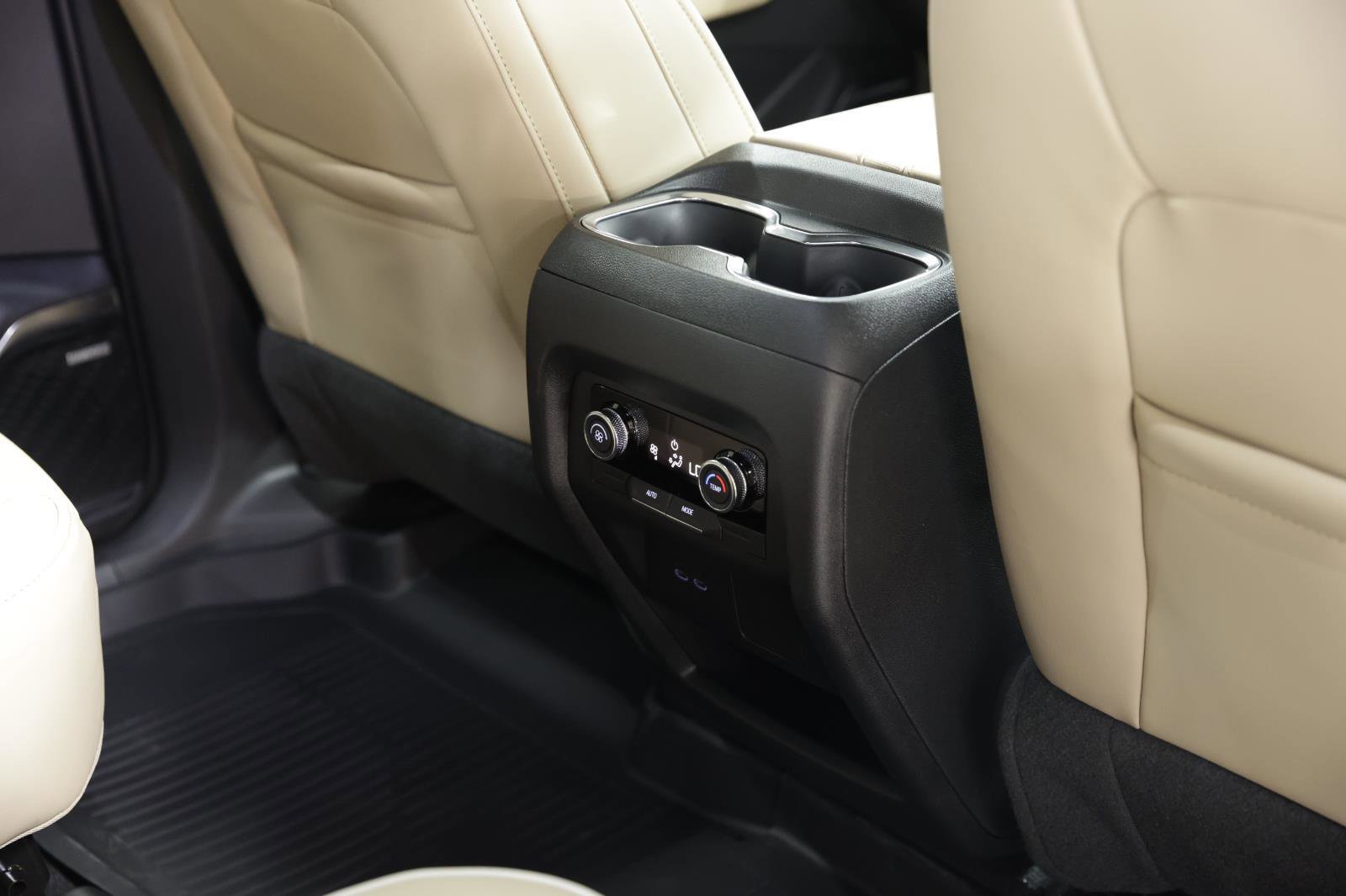 New 2026 Buick Enclave Preferred image 18