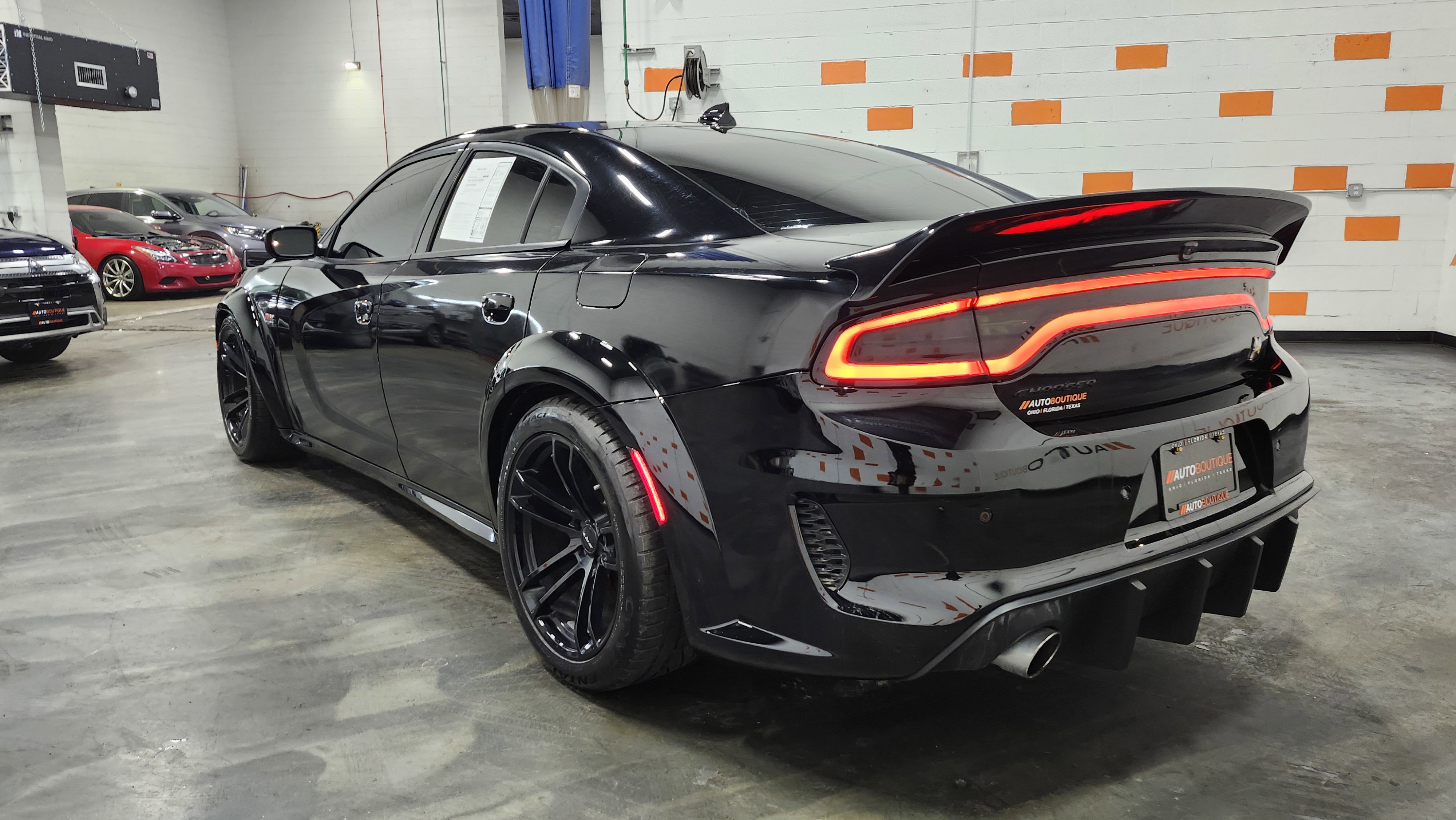 Used 2020 Dodge Charger Scat Pack w/ Dynamics Package image 18
