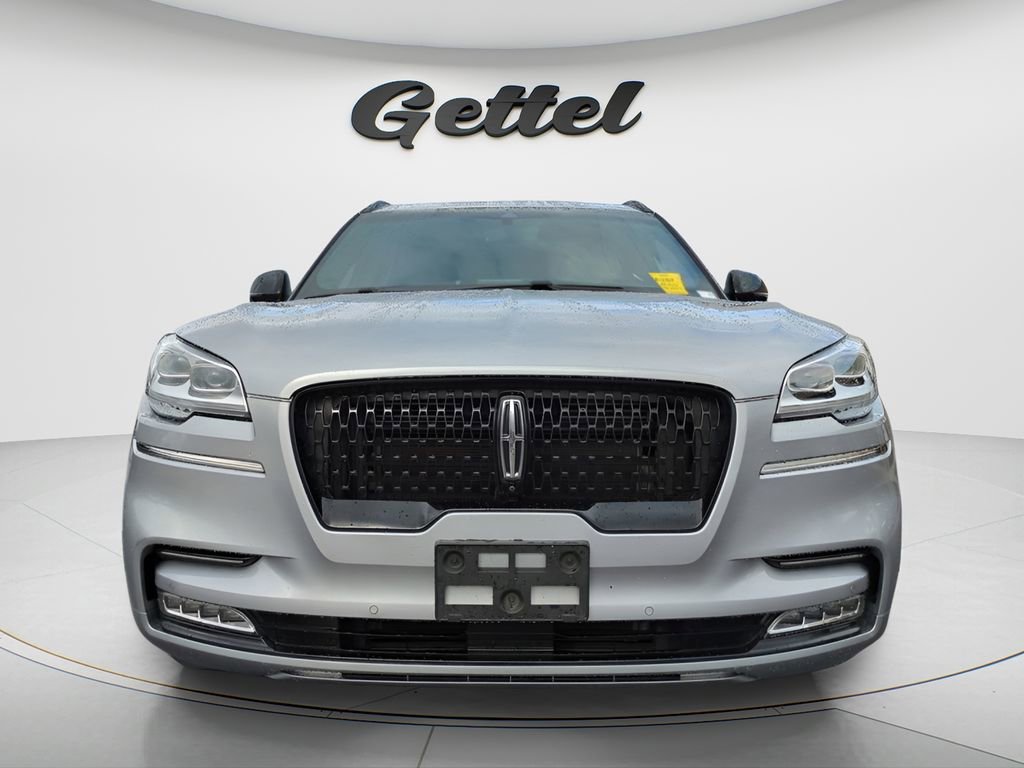 Used 2023 Lincoln Aviator Reserve w/ Equipment Group 201A image 8