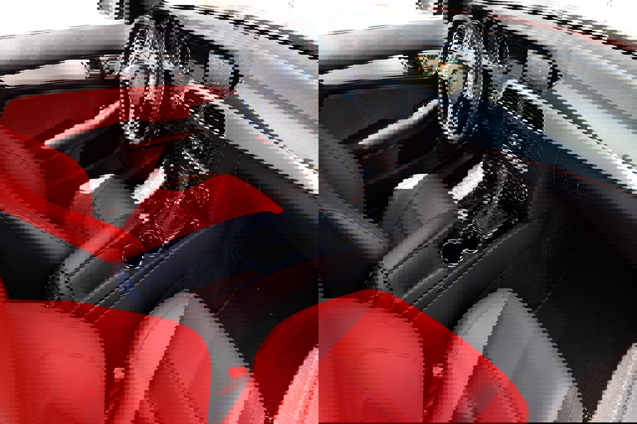 Used 2015 Mercedes-Benz C 63 AMG Coupe image 17