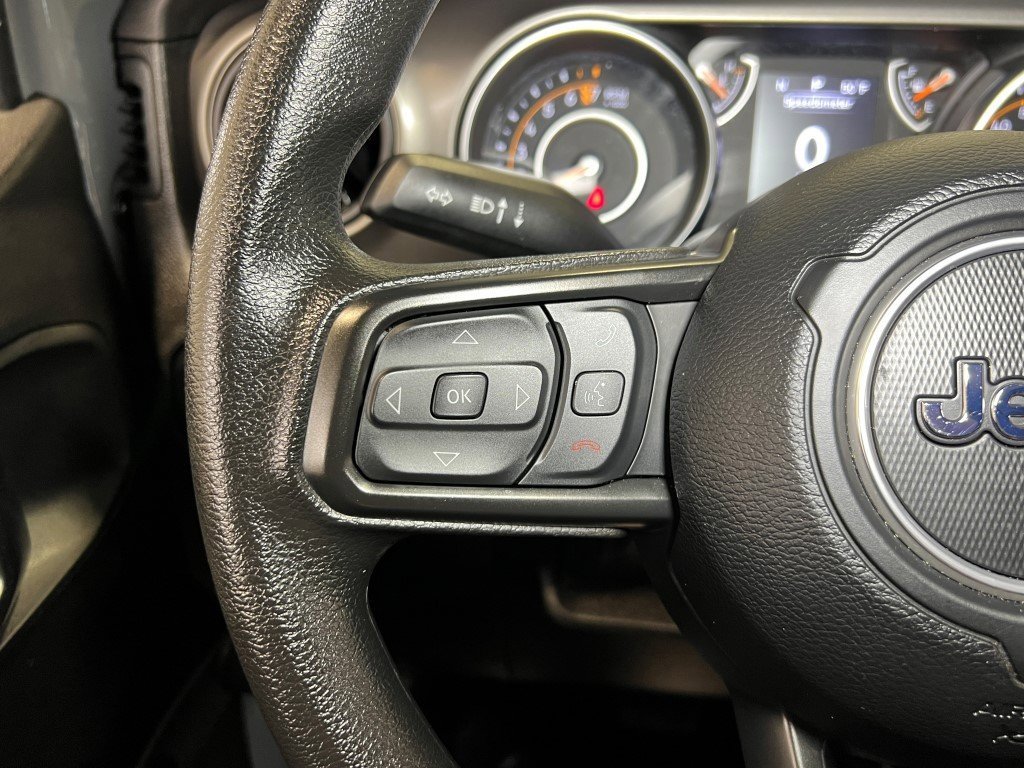 Certified 2023 Jeep Gladiator Sport image 42