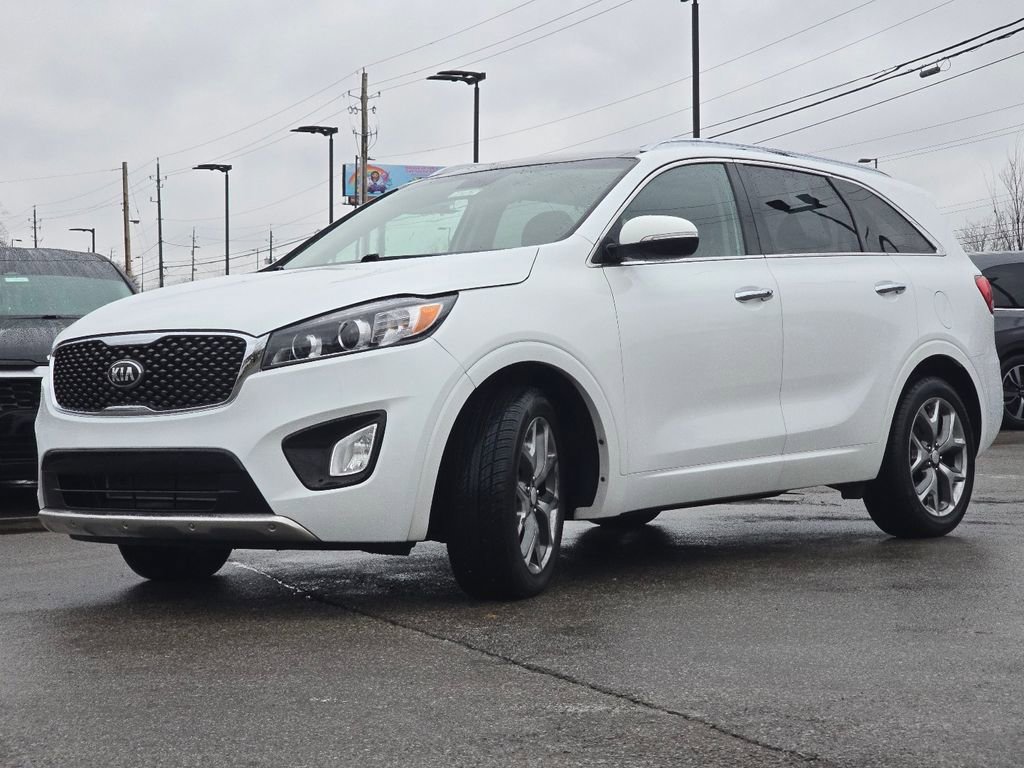 Used 2018 Kia Sorento SX image 11