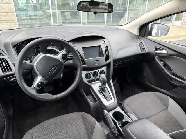 Used 2014 Ford Focus SE FWD image 11