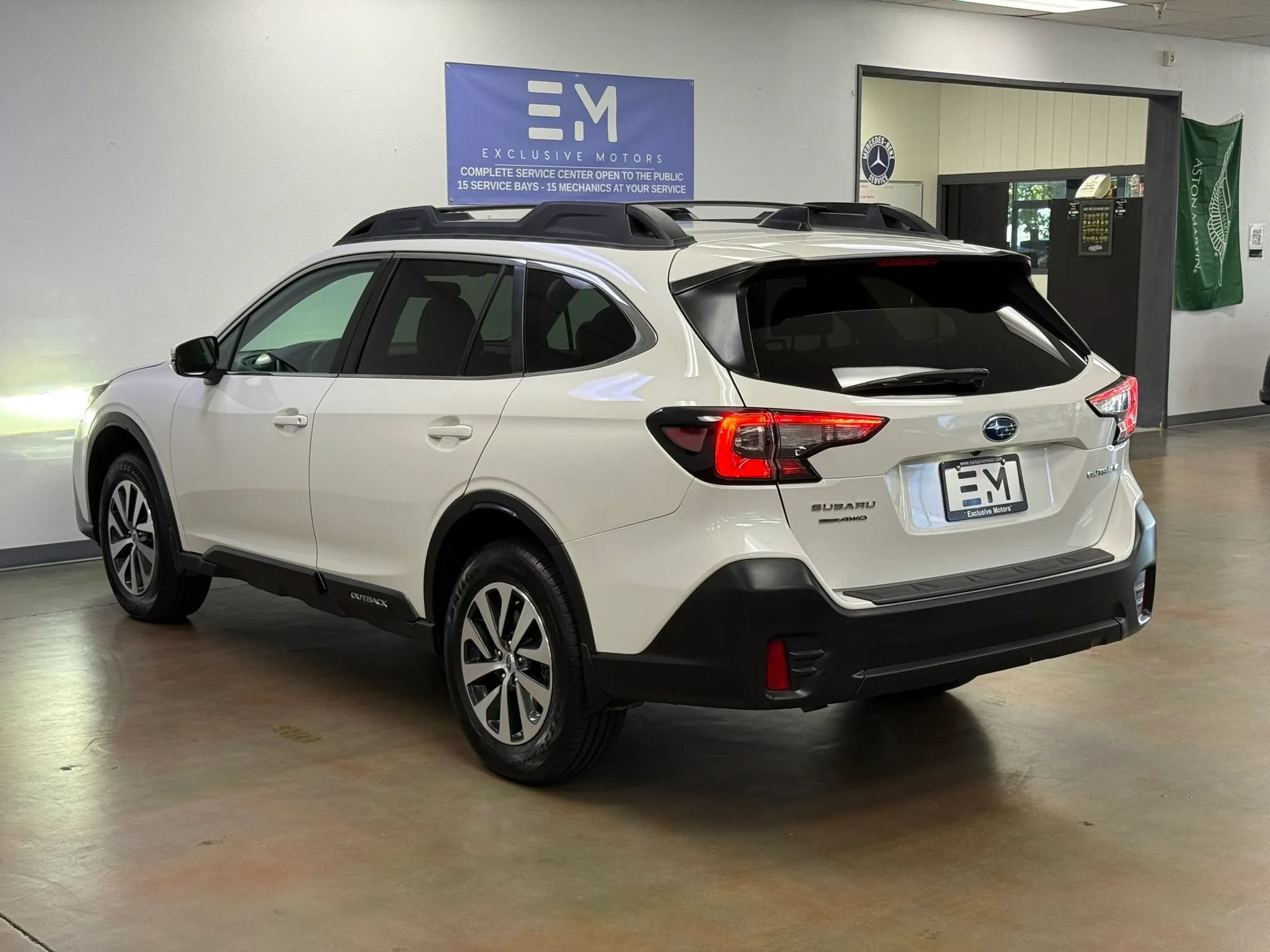 Used 2020 Subaru Outback Premium AWD/4WD image 5