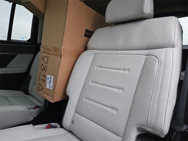 New 2026 Hyundai Santa Fe Calligraphy image 13