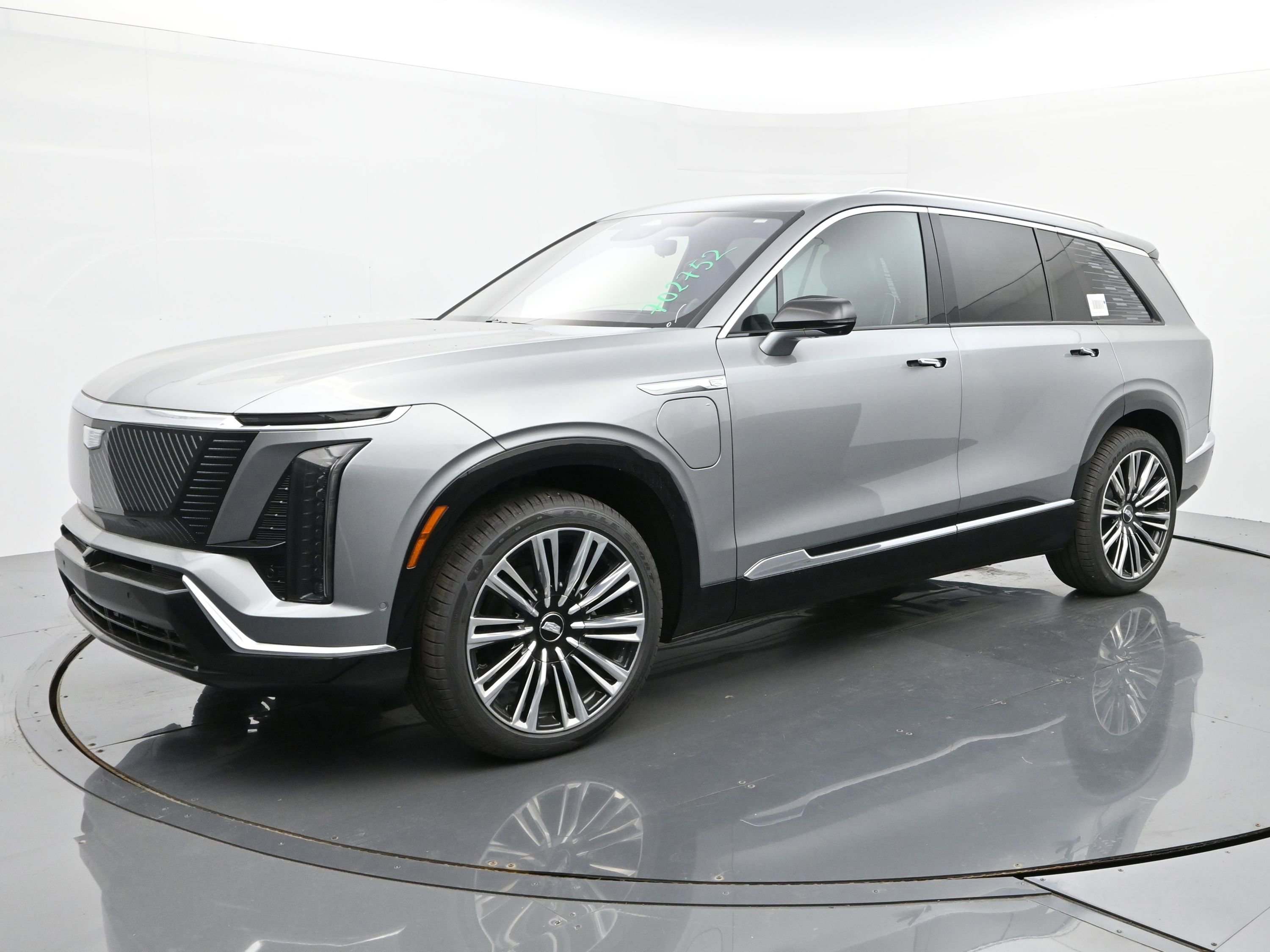 New 2026 Cadillac Vistiq Premium Luxury w/ LPO, Floor Liner Package