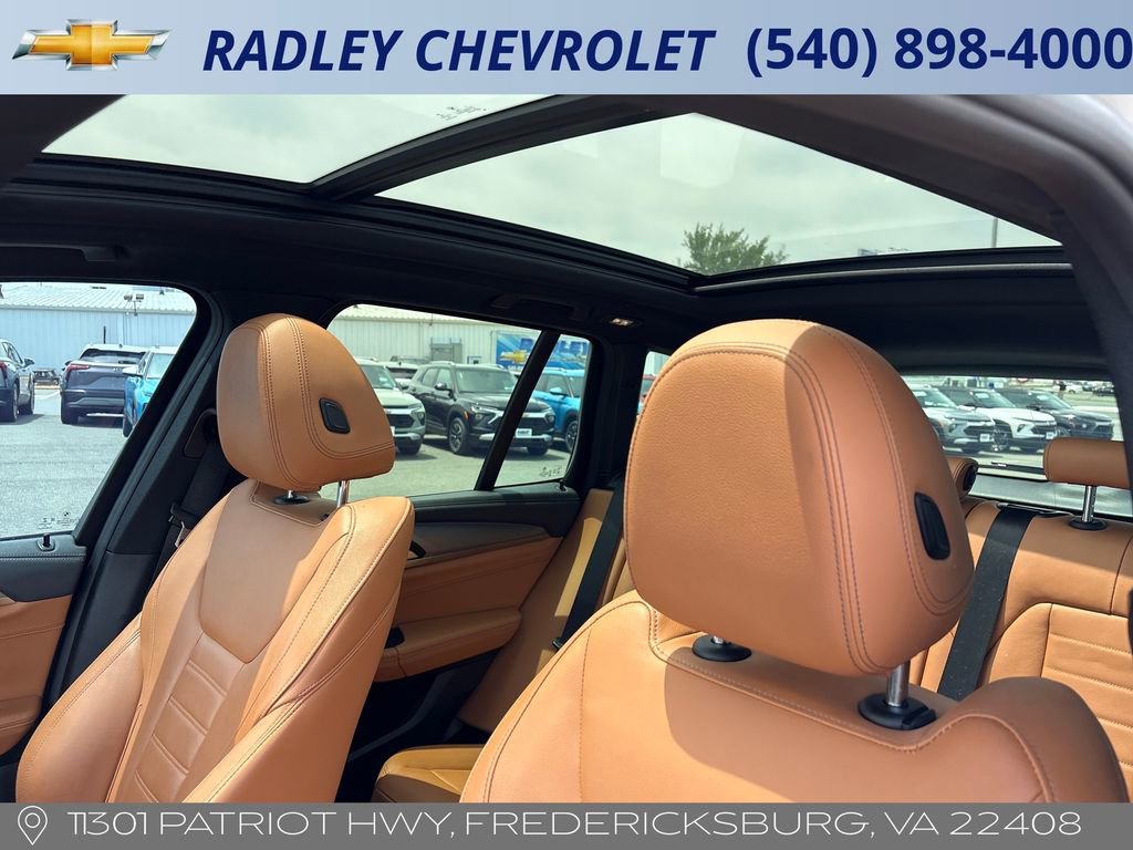Used 2021 BMW X3 M40i w/ Shadowloine Package AWD/4WD image 2