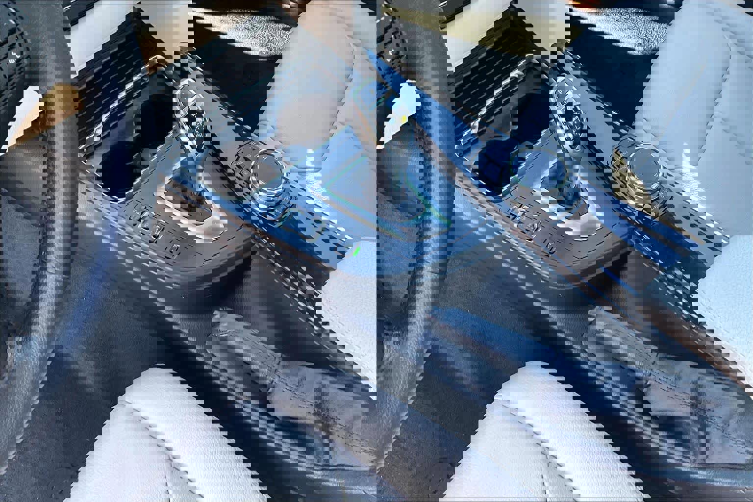 Used 2016 BMW 328i Sedan image 16