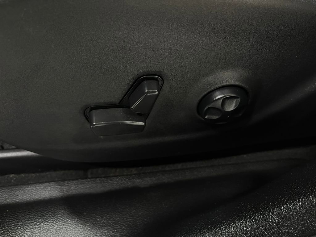 Used 2021 Jeep Cherokee Trailhawk w/ Trailer Tow Group image 17