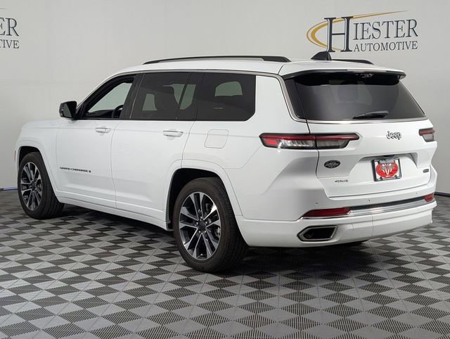 Used 2023 Jeep Grand Cherokee L Overland w/ Luxury Tech Group IV AWD/4WD image 5