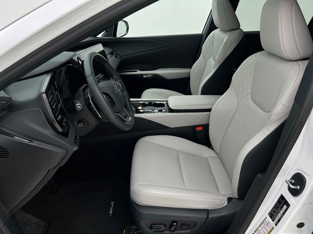 Used 2025 Lexus RX 350 Premium w/ Convenience Package image 11