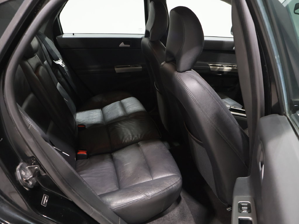 Used 2008 Volvo S40 T5 AWD/4WD image 8