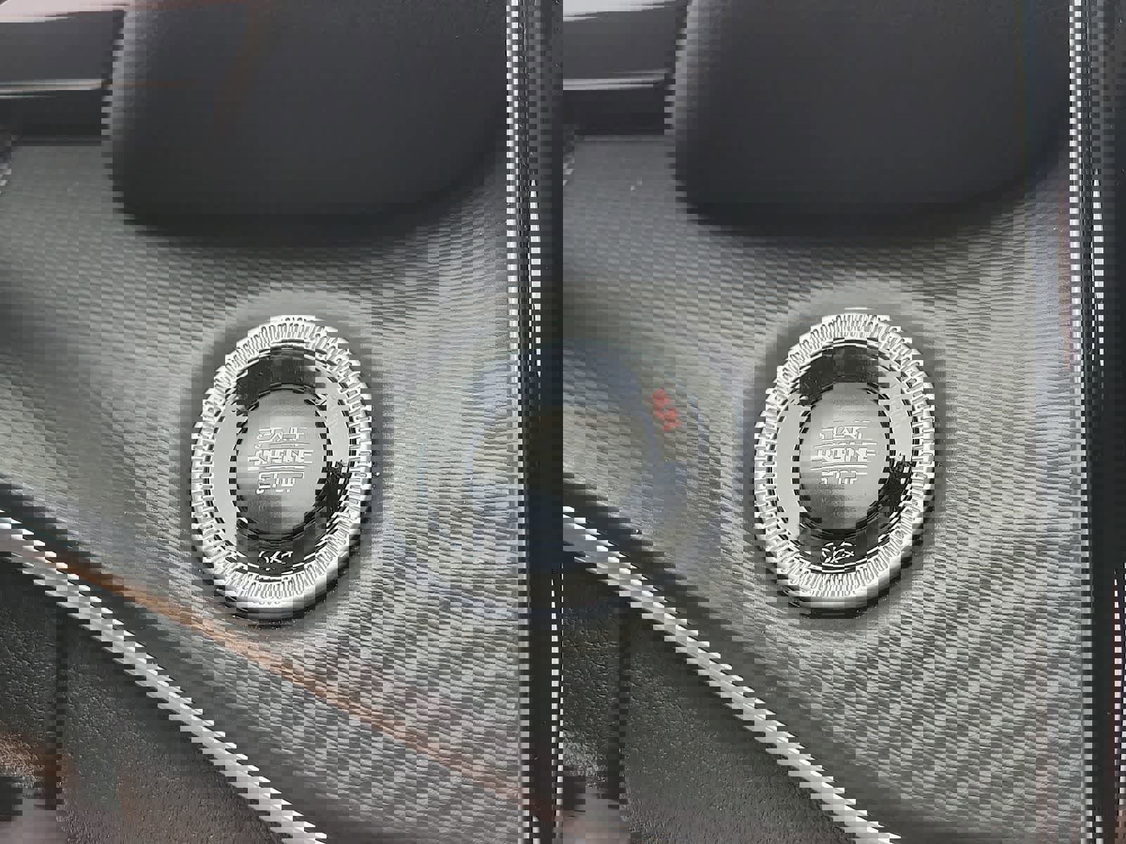 Used 2025 Jeep Grand Cherokee Laredo X w/ Luxury Tech Group I image 25