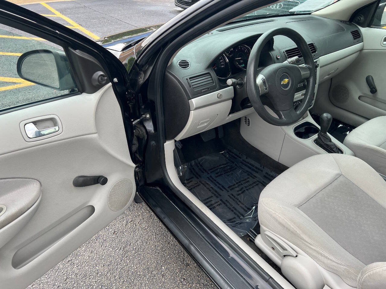 Used 2010 Chevrolet Cobalt LS FWD image 16