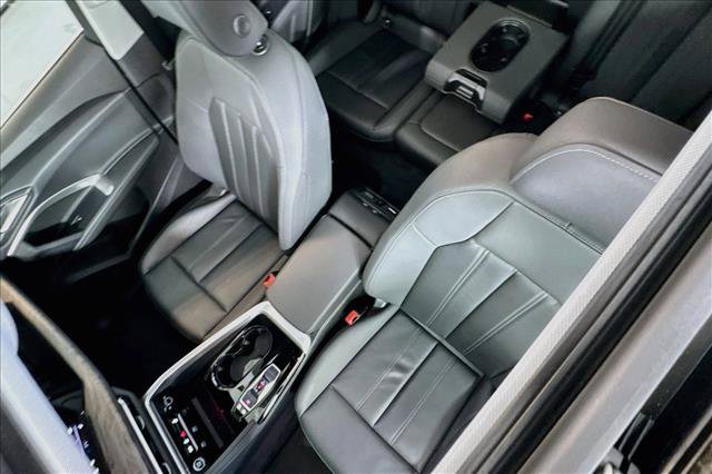 Used 2025 Audi Q5 Premium w/ Convenience Package AWD/4WD image 19