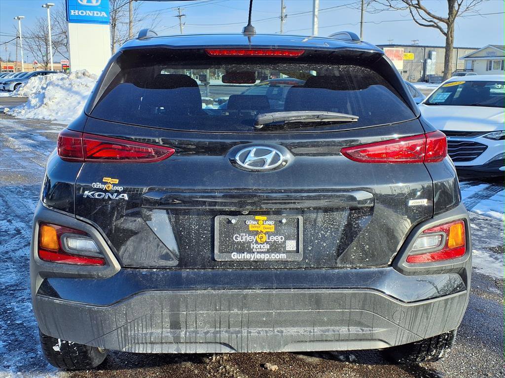 Used 2021 Hyundai Kona SEL w/ Cargo Package image 10