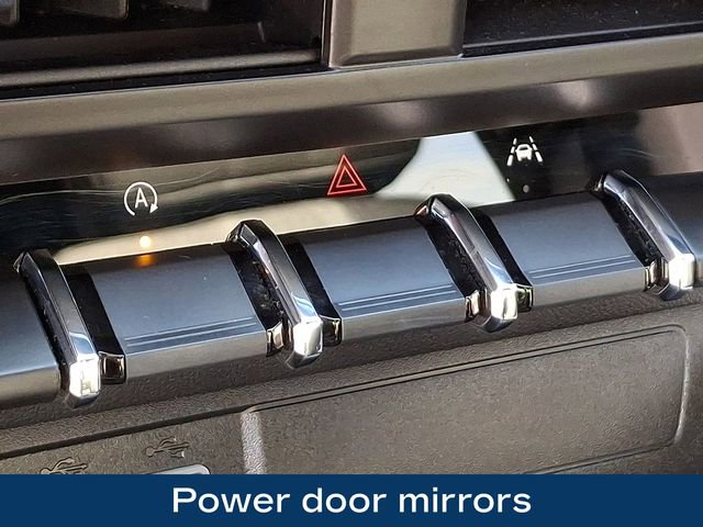 Used 2024 Chevrolet Colorado Trail Boss w/ Technology Package image 29