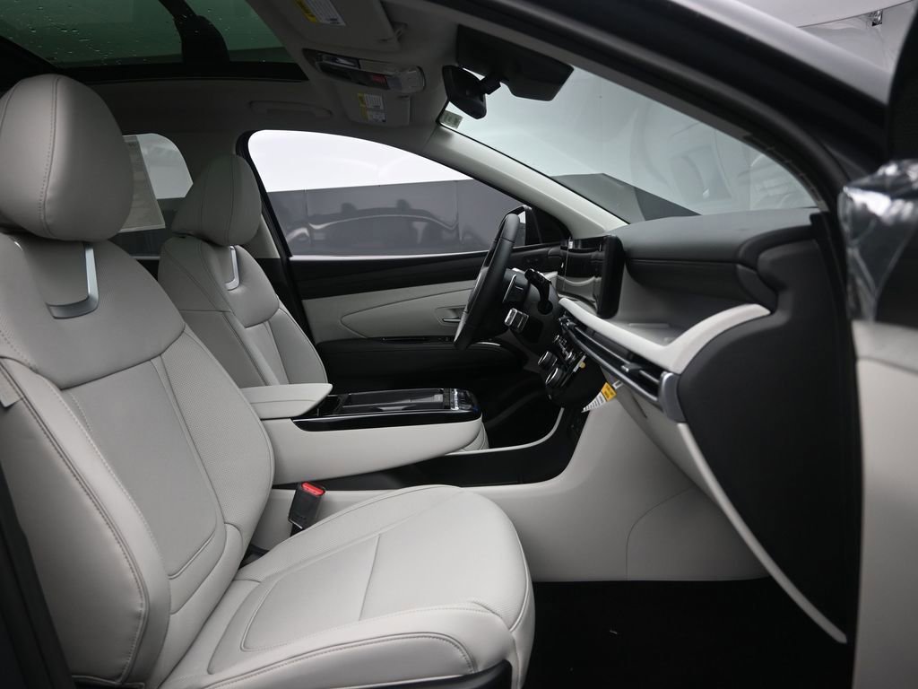 New 2025 Hyundai Tucson Limited image 33