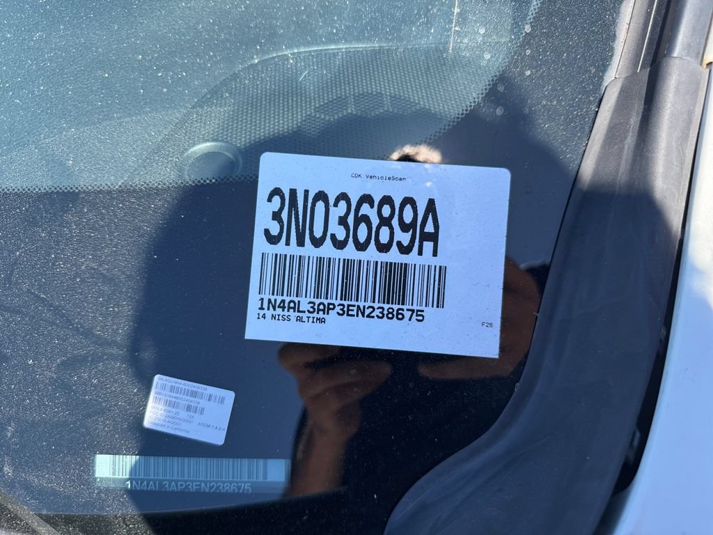 Used 2014 Nissan Altima 2.5 S w/ Display Audio Package FWD image 35