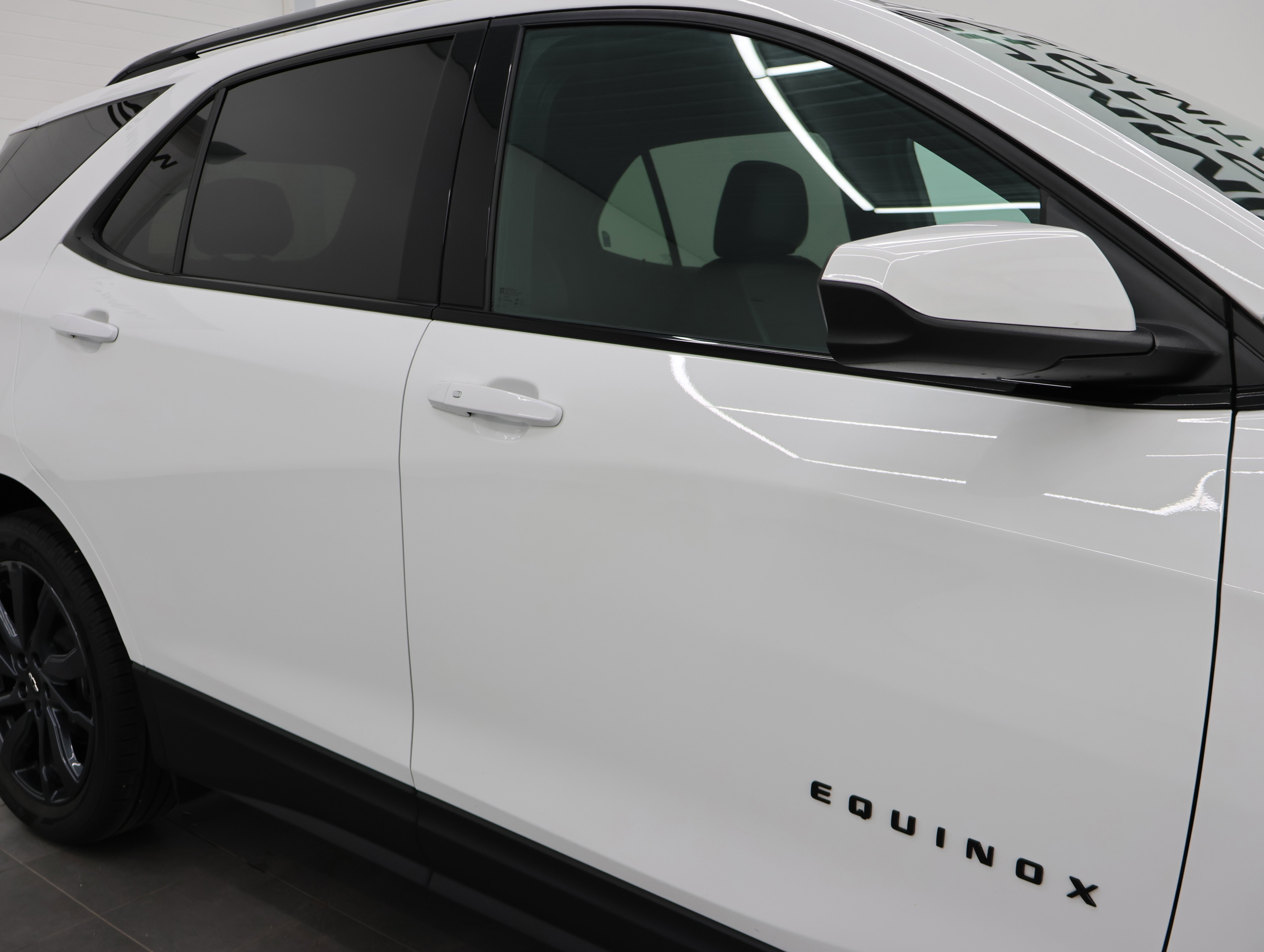 Used 2024 Chevrolet Equinox RS w/ LPO, Floor Liner Package AWD/4WD image 24
