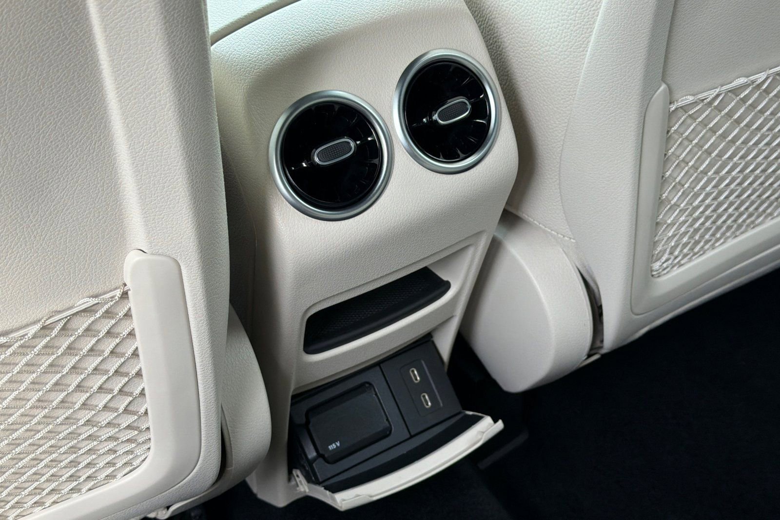 Certified 2025 Mercedes-Benz GLB 250 image 14