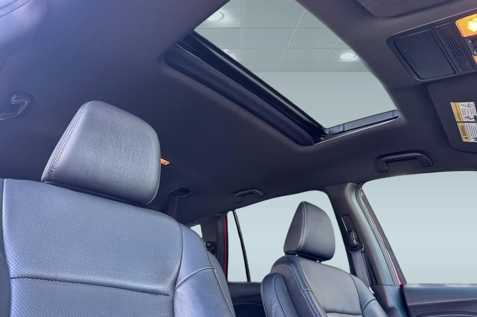 Used 2023 Honda Passport EX-L image 15