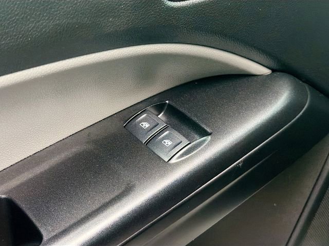 Used 2020 GMC Canyon 4x4 Extended Cab w/ Convenience Package image 17