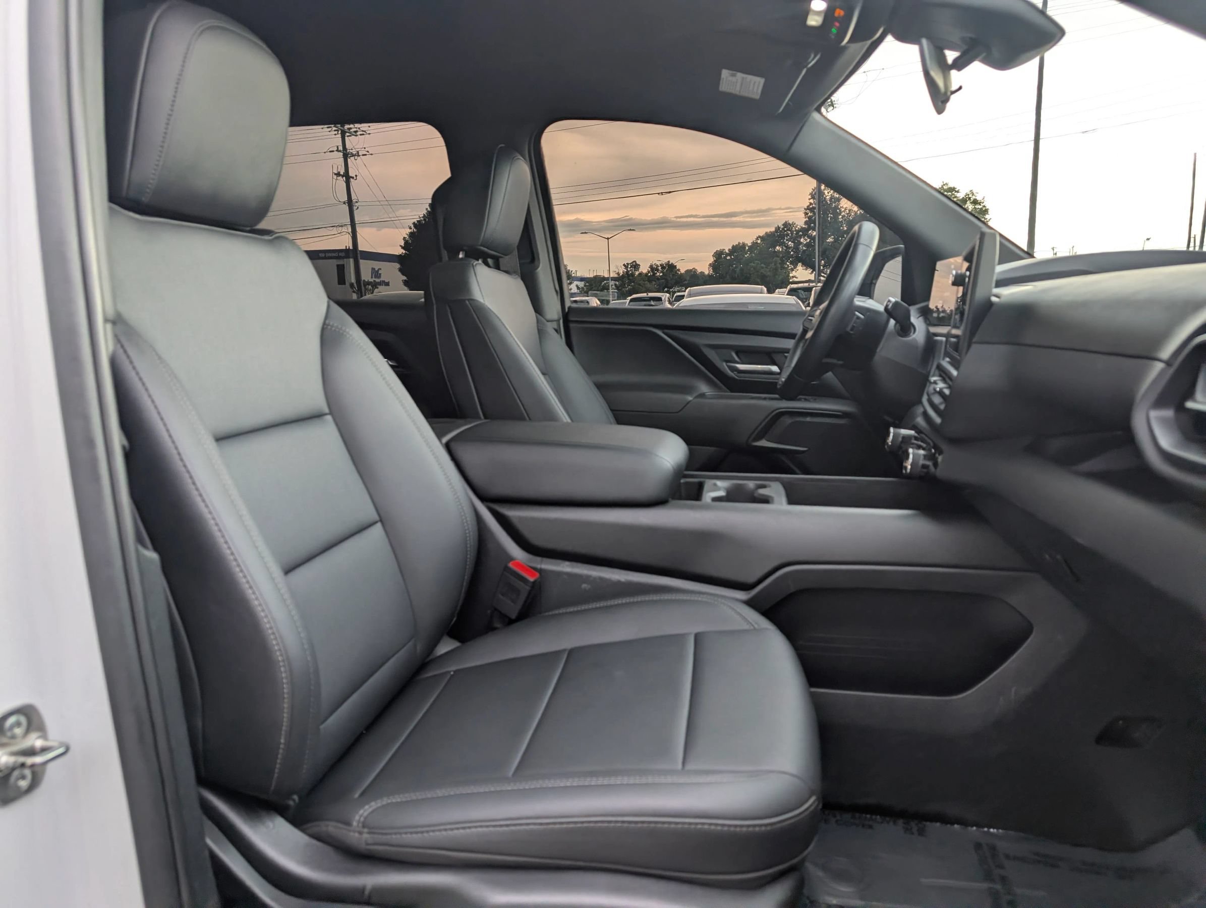 Used 2024 Chevrolet Silverado EV W/T AWD/4WD image 15