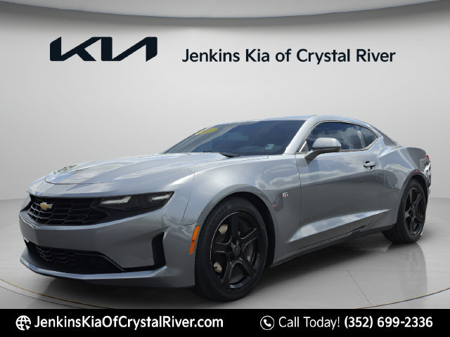 Used 2021 Chevrolet Camaro LT w/ Technology Package RWD image 16