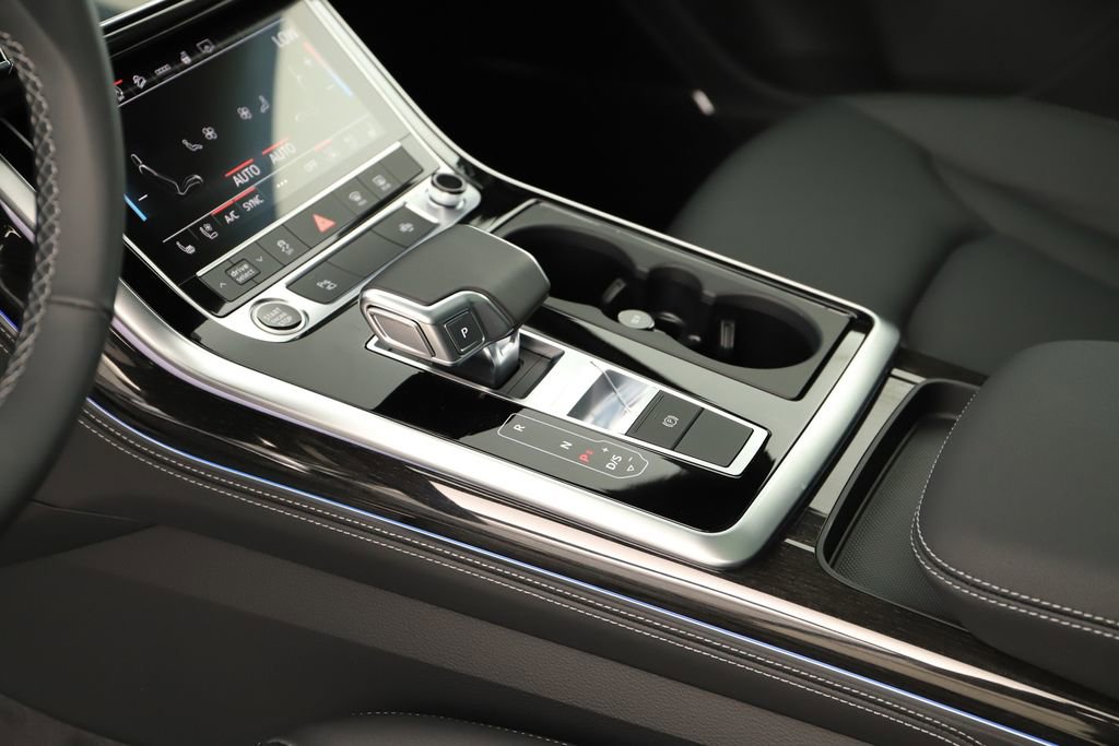 New 2026 Audi Q7 2.0T Premium Plus AWD/4WD image 17