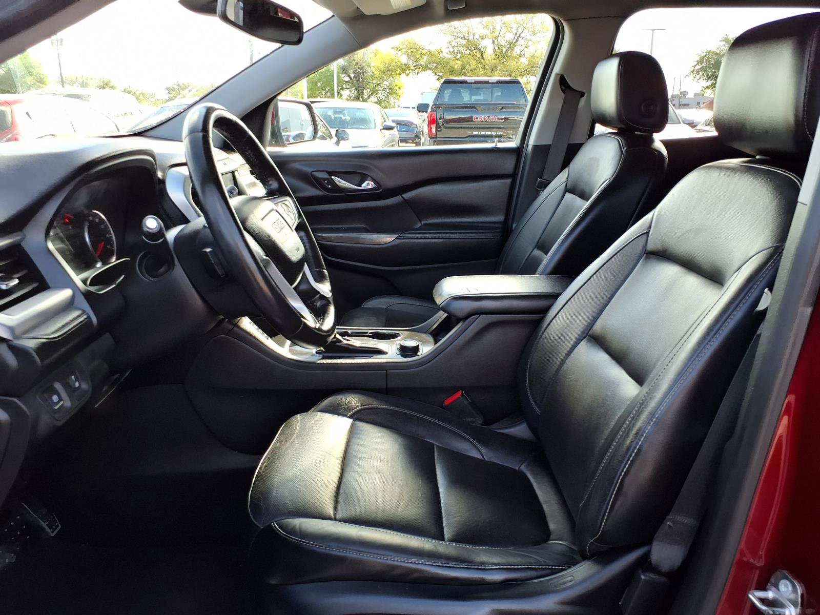 Used 2017 GMC Acadia SLT image 16